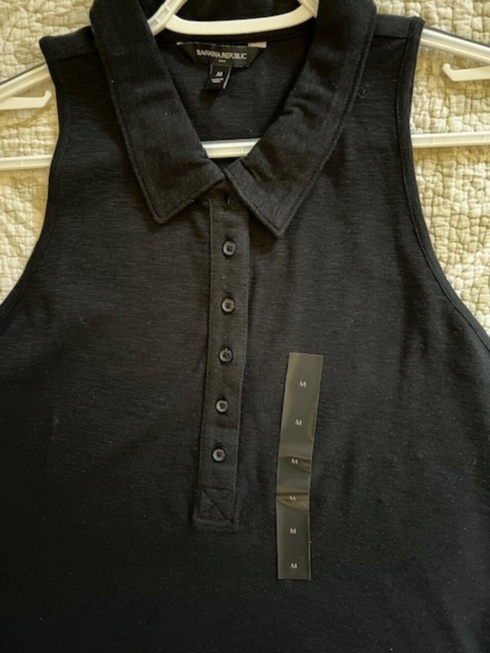 Banana Republic Collared Sleeveless Top